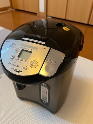 2019年製動作確認済み美品　タイガーVE電気魔法瓶　ブラックK 2.15L