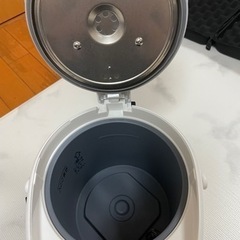 2022年製　４ヶ月使用　象印　電気ポット　2.2リットル　の画像