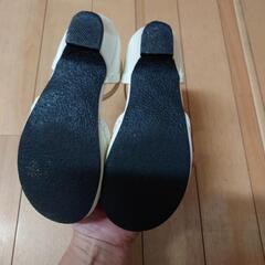 フォーマルシューズ　18cm 白の画像