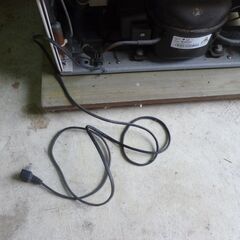 小型冷蔵庫 ELabitax ER-513 ノンフロンの画像