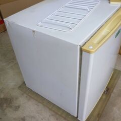 小型冷蔵庫 ELabitax ER-513 ノンフロンの画像