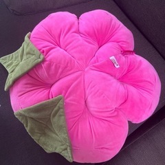 NICI クッション　薔薇　2個セットの画像