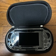 《値下げ中》PS VITAのケースとカセット2つの画像