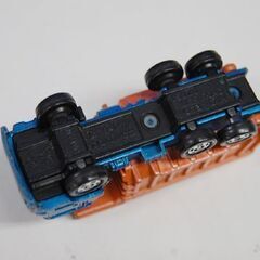 TOMICA ISUZU オフロード ダンプ 1/111スケール ダンプカー いすゞ はたらくくるま トミカ 札幌市 清田区 平岡の画像