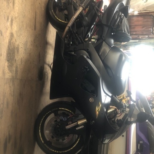 ヤマハYZF R-1  車検付　逆車フルパワー