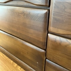 チェスト　腰くらいの高さの画像