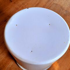 【商談中】レトロ ホーローバケツ （取っ手無し） 琺瑯容器 ホーロー容器 小物入れ　/TJ-1406 2F南の画像