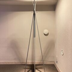 IKEA TJUSIG ポールハンガー