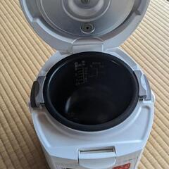 炊飯器 3合の画像