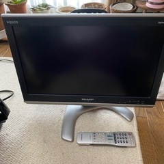 シャープ　AQUOS 液晶テレビ 20型 ジャンク扱い