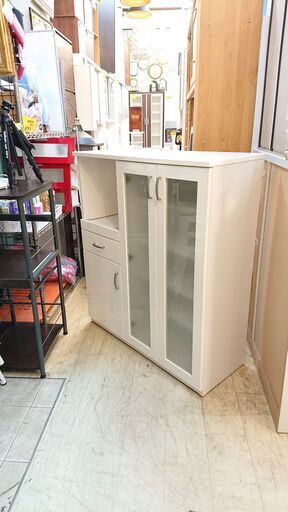 ニトリ キッチンカウンター ハイタイプ 横幅100㎝×奥行40cm×高さ115cm■ 2枚ガラス扉 1枚扉 棚板可動式 引出し1個 スライドテーブル コンセント1口 ホワイト 鏡面仕上げ レンジボード キッチンボード 食器棚■近隣配送無料 買取帝国 朝霞店