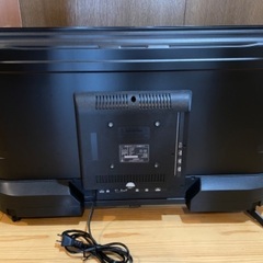 2022年製　32V型液晶テレビ　Wチューナー内蔵の画像