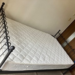 セミダブルベッド、マットレス