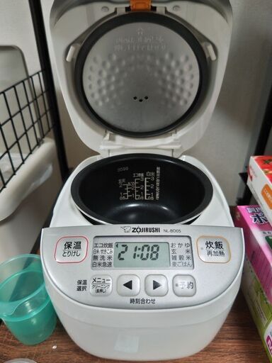 Zojirushi 炊飯器　NL-BD05