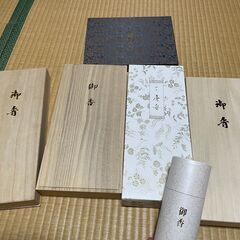 高級線香沢山あります。使用しないので100円でお譲りします。9月...