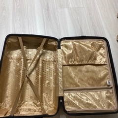 キャリーケース 60Lの画像