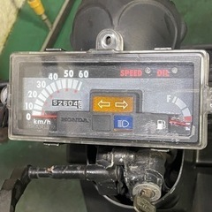 【御成約有難う御座いました】☆下取車輌現状販売!オ-ルペン!!中期ジャイロX改後期エンジン載せ替え!ワイドスペ-サ-装備ノーヘルOKミニカ-登録仕様! の画像