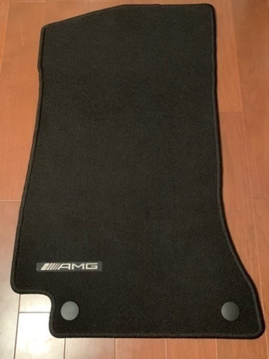 メルセデス・ベンツ　AMGフロアマット　W205  Cクラスセダン適合