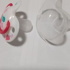 ピジョン　おしゃぶりの画像