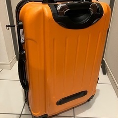 スーツケースの画像