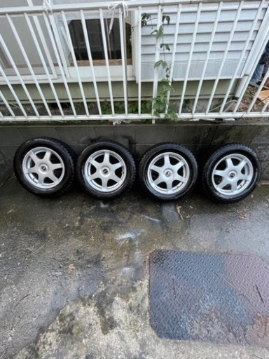 【引き取り限定】195/65R/15 スタッドレスタイヤ ホイールセット 4穴