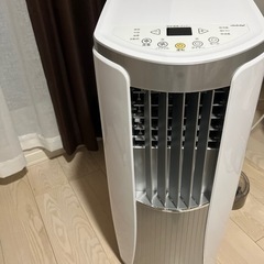 ポータブルクーラー　トヨトミ