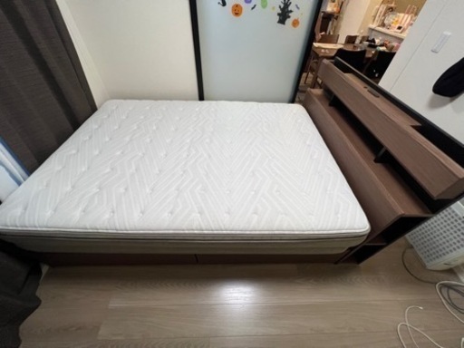 お買い得‼️ 使用1年未満‼️ ベッドフレーム、下地マットレス、マットレス‼️ ニトリ‼️サイズダブル‼️ 汚れなし‼️ 定価15万以上‼️  早い者勝ち‼️ 取りに来れる方‼️②