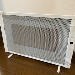 無印のパネルヒーターの画像