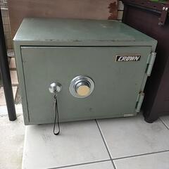 【決まりました】耐火金庫　家庭用　まだまだ使えます。