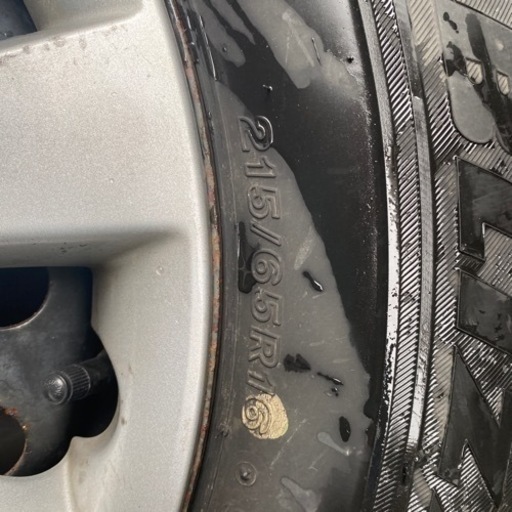 スタッドレスタイヤセット　215/65R 16