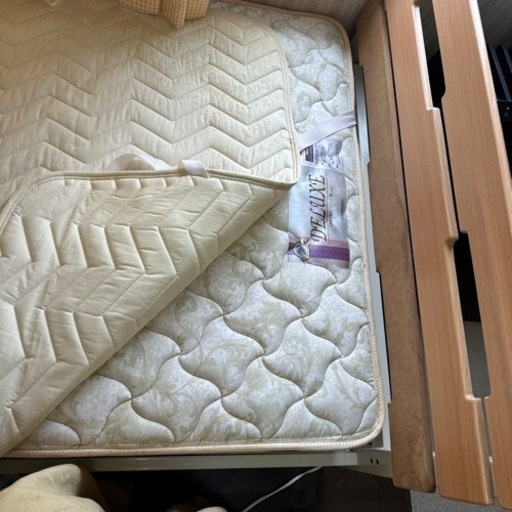 ベッド　入りませんか？
