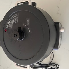 ＊アイリスオーヤマ＊電気圧力鍋＊4L＊大容量＊時短家電の画像