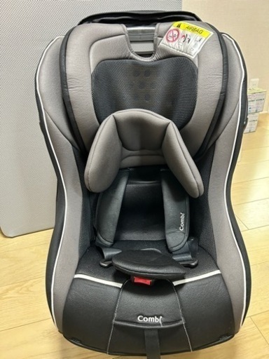 チャイルドシート　コンビ