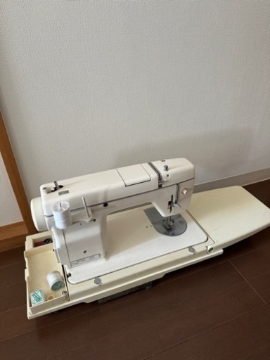 【受付停止中】【ジャンク】JANOMEジャノメ　ミシン　804