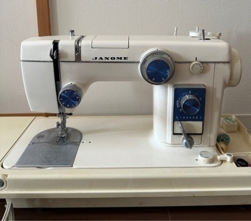 【受付停止中】【ジャンク】JANOMEジャノメ　ミシン　804