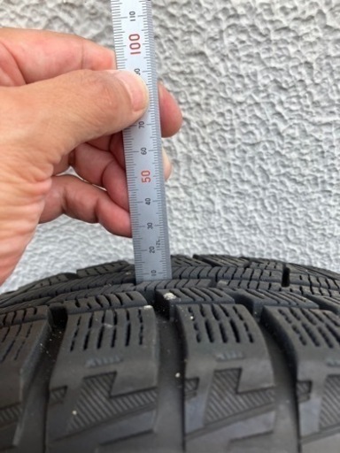 ［手渡し限定で値下げ］フォルクスワーゲン　ポロ 6r スタッドレスタイヤ　ホイール