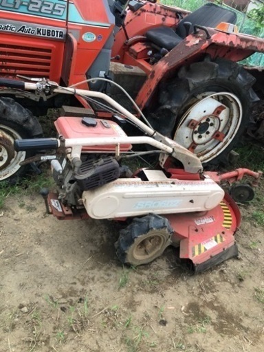 草刈り機