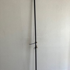 draw a line 突っ張り棒の画像