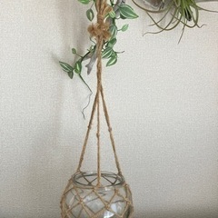 ガラスのハンギングプランター 