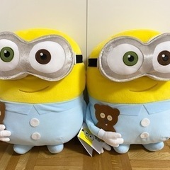 新品 ミニオン ギガジャンボ ぬいぐるみ 2個セットの画像