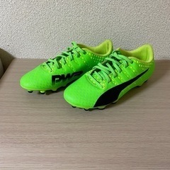 サッカーシューズ　室内試し履きのみ美品