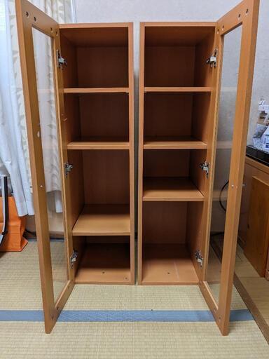 飾り棚譲ります。