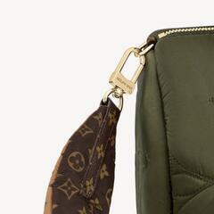 【取りに来られる方は1万円お値下げ‼️】非常に入手困難‼️【日本完売 AW2023新作ルイヴィトン2WAYバッグ】正規品の画像