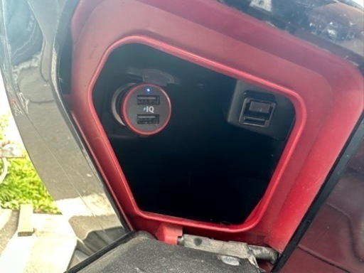 PCX150 トライク仕様 ヘルメットなしで普通免許で乗れます トライクはヘルメット不要なバイク！i-Road・トリシティとの比較 | PCX