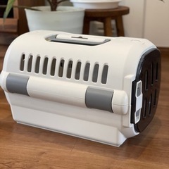 【未使用品】ペット キャリーケース
