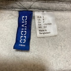 🌈H & M🌈美品🌈ノースリーブパーカー🌈の画像