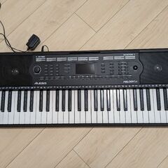 電子キーボード