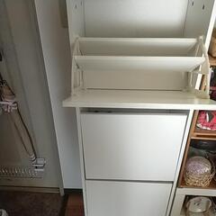 イケアの靴箱3段の画像
