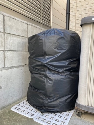 デリカD5純正タイヤ4本セット