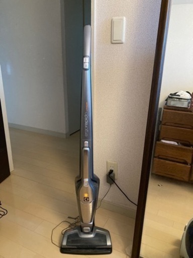 【値下げ】スティックタイプ掃除機